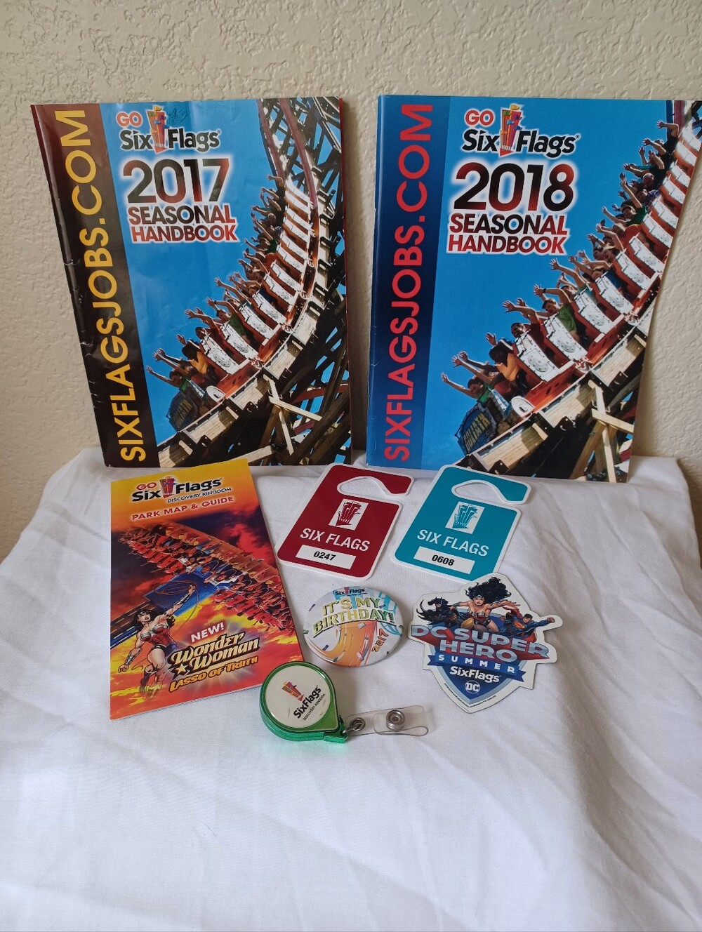 3/$25 SALE Six Flags Employee Bundle Lanyard Button Magnet Map Tags Handbooks